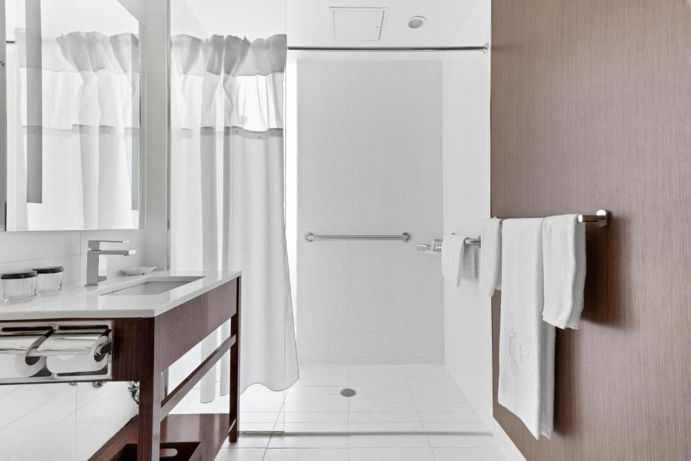 King Suite interior